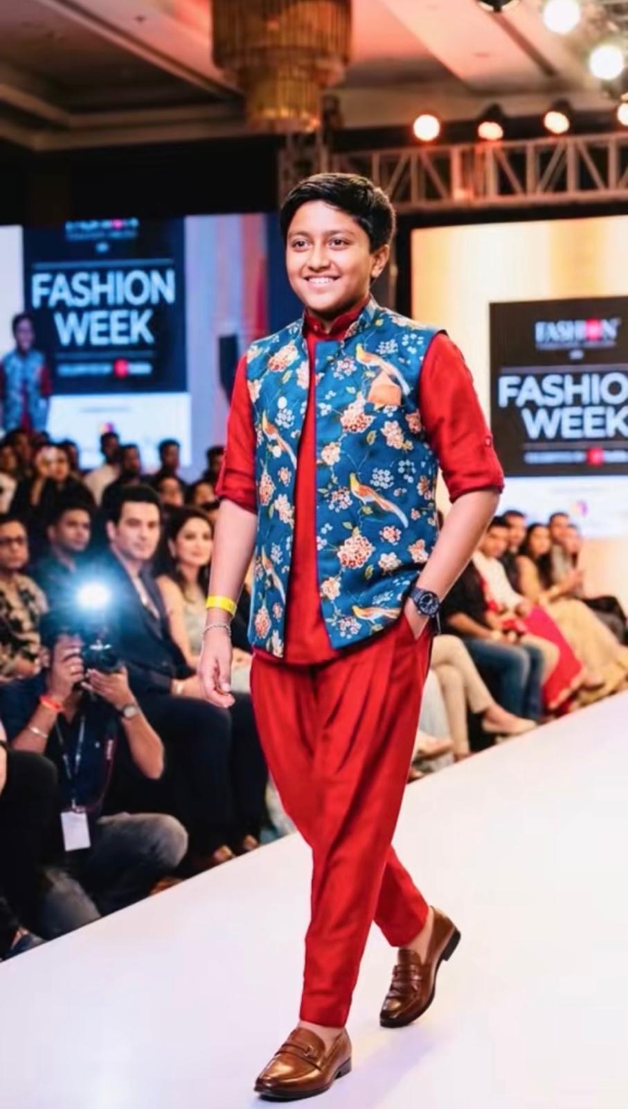 Kurta Set With Jacket